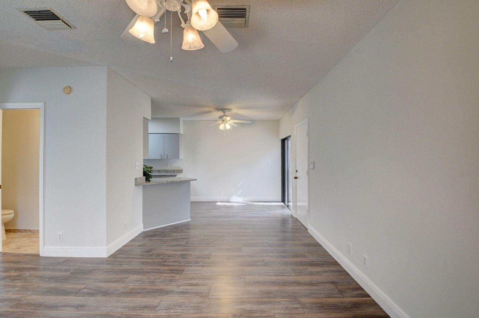 12619 Remo Court Boca Raton, FL 33496 - Photo 8 of 60 32_dsc_9177_78_79_80_81