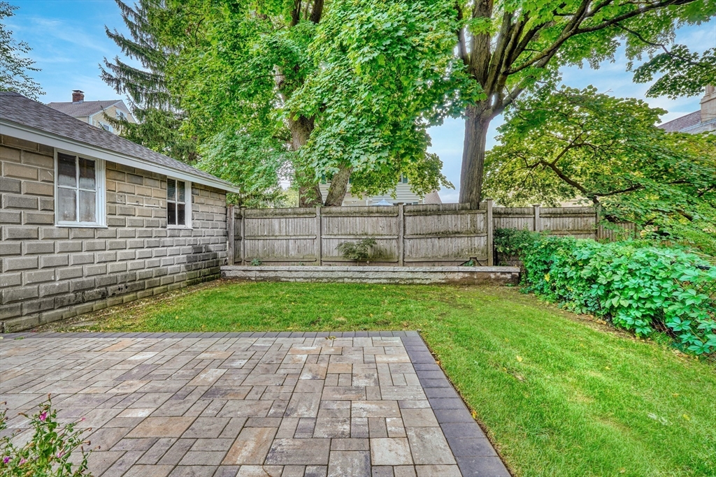 15 Powder House Road Medford, MA 02155 - Photo 32 of 36