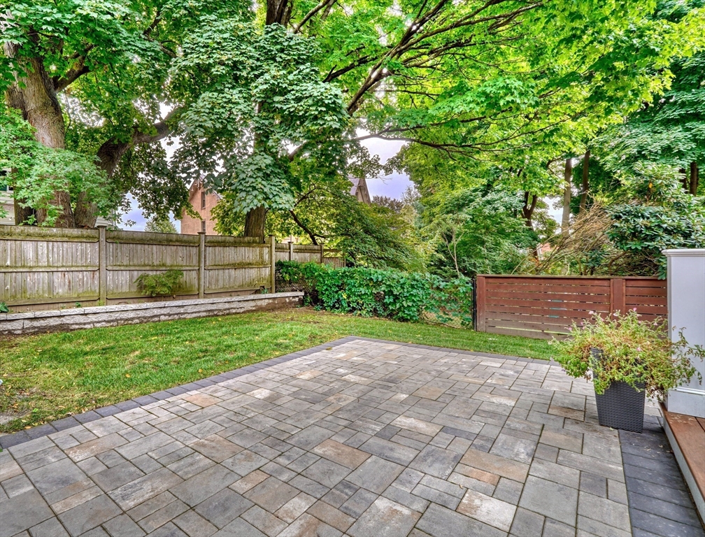 15 Powder House Road Medford, MA 02155 - Photo 33 of 36