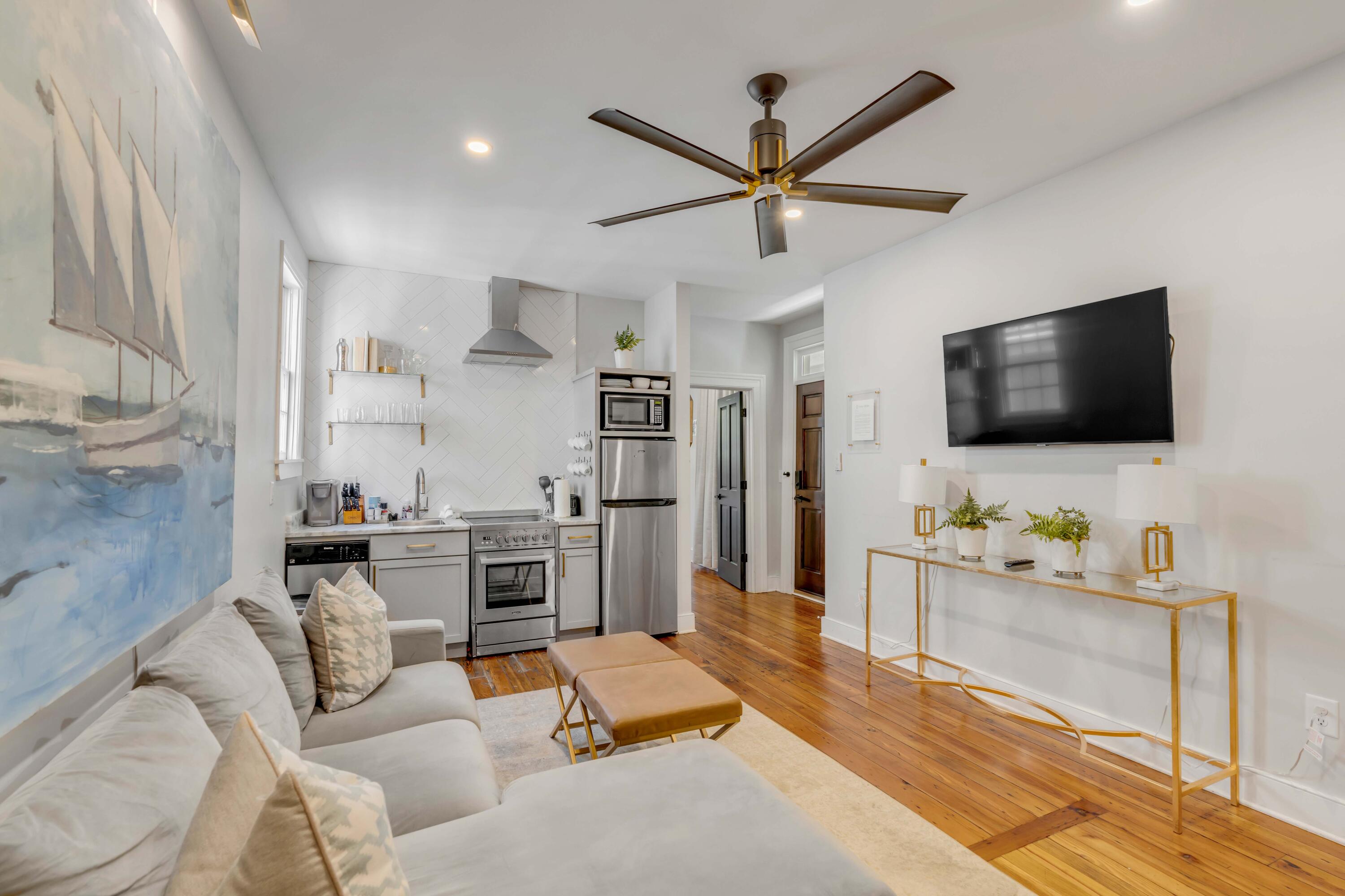 90 Spring Street, Unit A B Charleston, SC 29403 - Photo 9 of 53 DSC09649