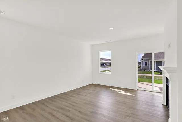 $349,995 | 5363 Foxley Pk Lane, Avon, IN 46123