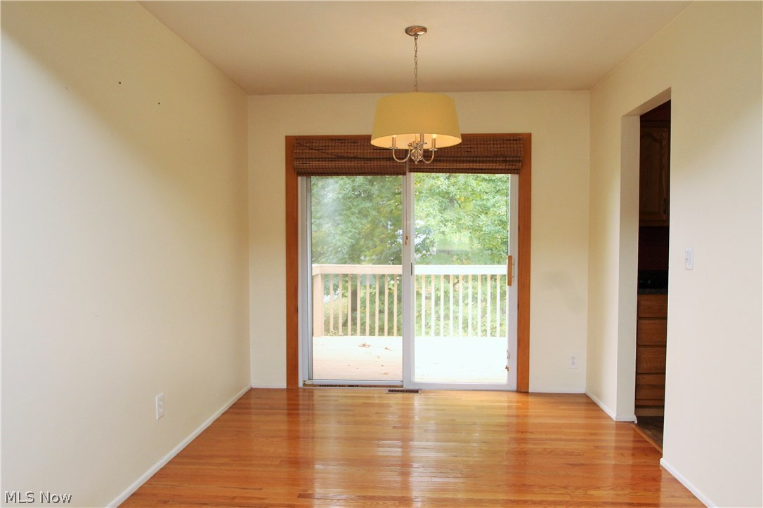 5839 Taylor Road New Franklin, OH 44216 - Photo 4 of 20
