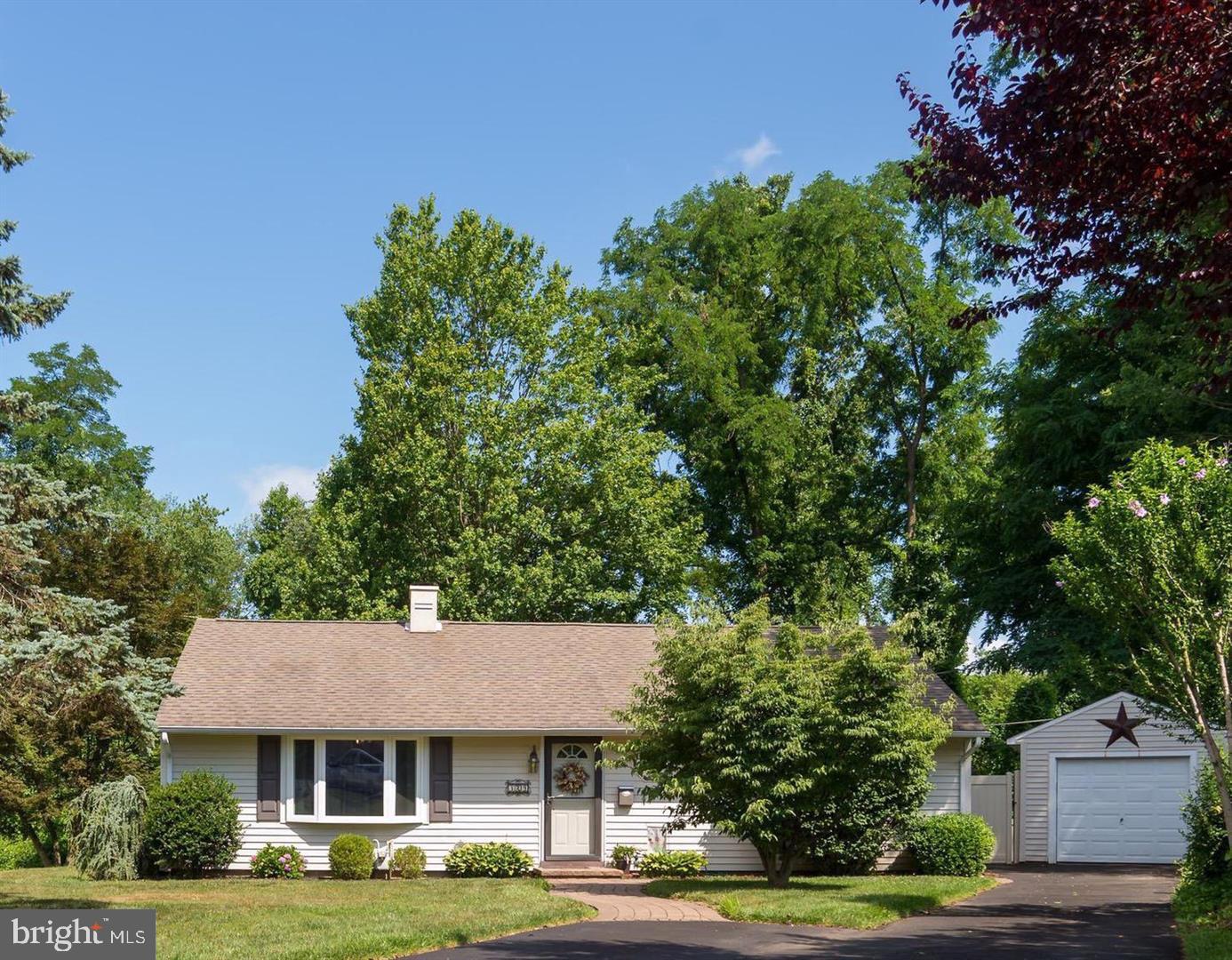 329 Chelsea Road Fairless Hills, PA 19030 - Photo 1 of 20 Gallery Image 1