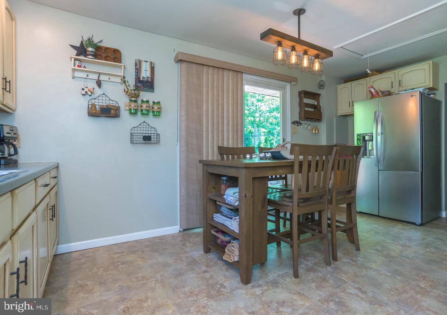 329 Chelsea Road Fairless Hills, PA 19030 - Photo 10 of 20 Gallery Image 10