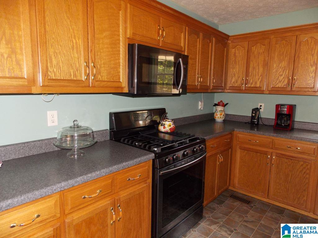 421 Rocky Ridge Road Northeast Jacksonville, AL 36265 - Photo 5 of 50