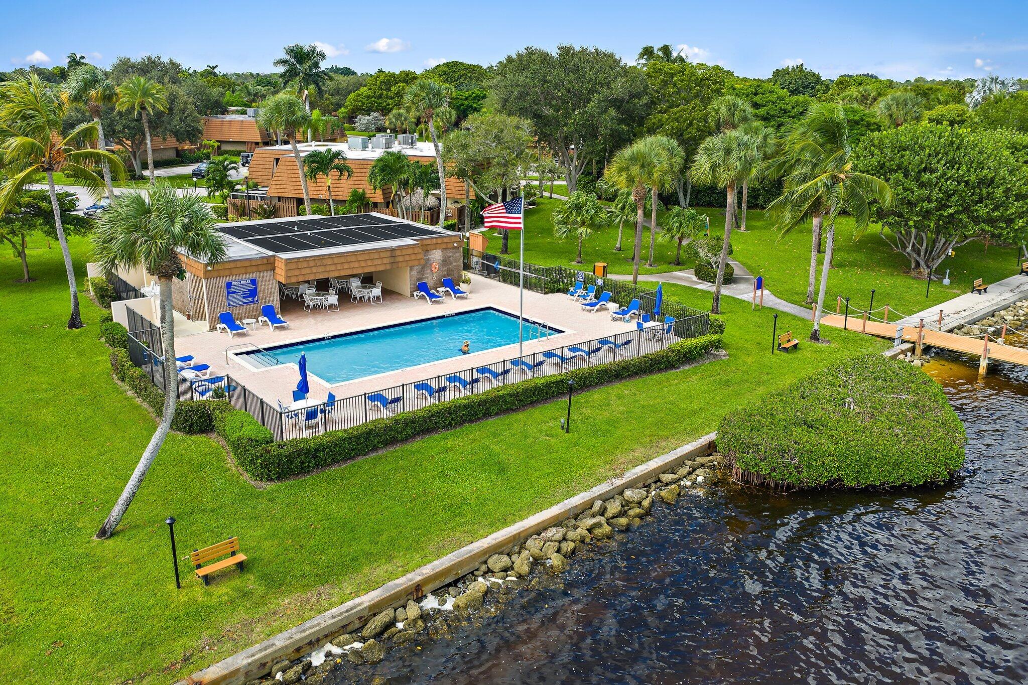 825 Center Street, Unit 30A Jupiter, FL 33458 - Photo 30 of 33 008-825CenterSt-Jupiter-FL-33458-SMALL