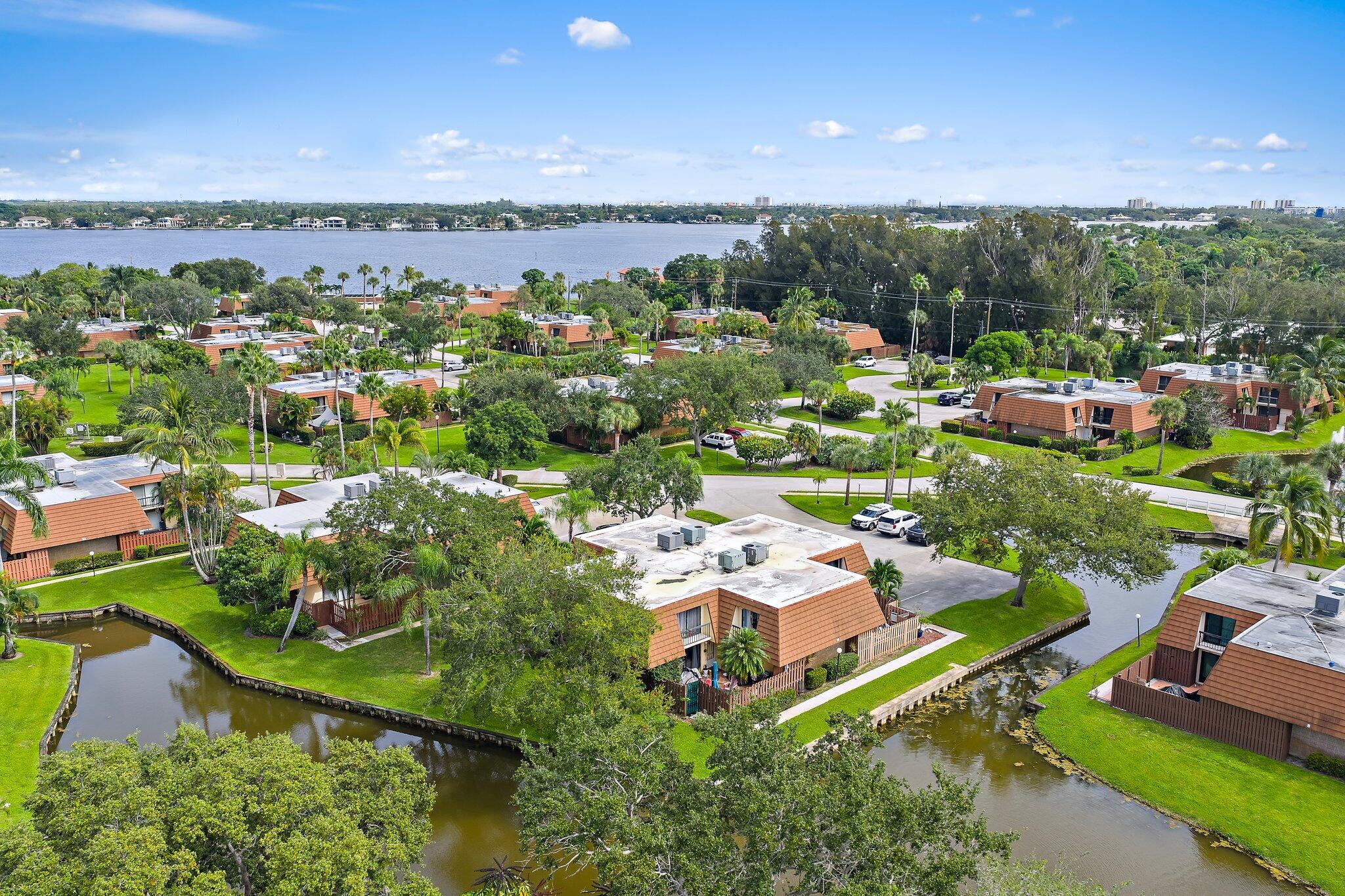 825 Center Street, Unit 30A Jupiter, FL 33458 - Photo 33 of 33 024-825CenterSt-Jupiter-FL-33458-SMALL