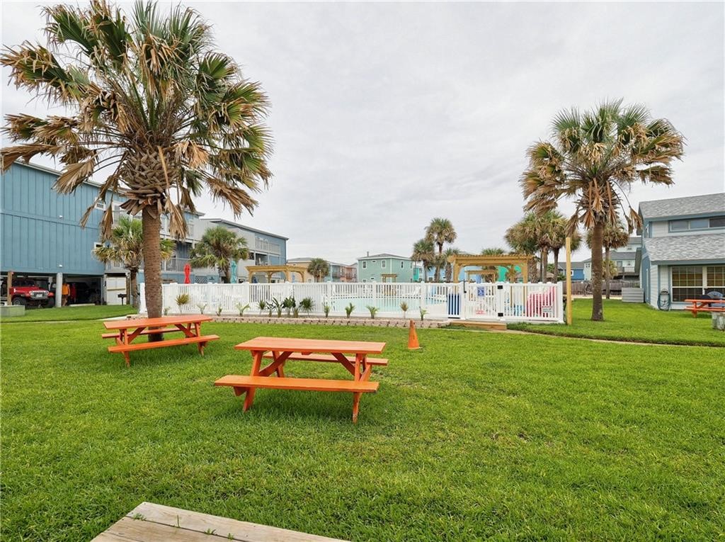 715 Beach Access Road, Unit 1204 Port Aransas, TX 78373 - Photo 28 of 33 a garden view with a seating space