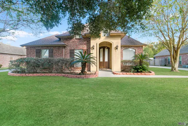 $369,000 | 12330 Oak Alley Drive, Geismar, LA 70734