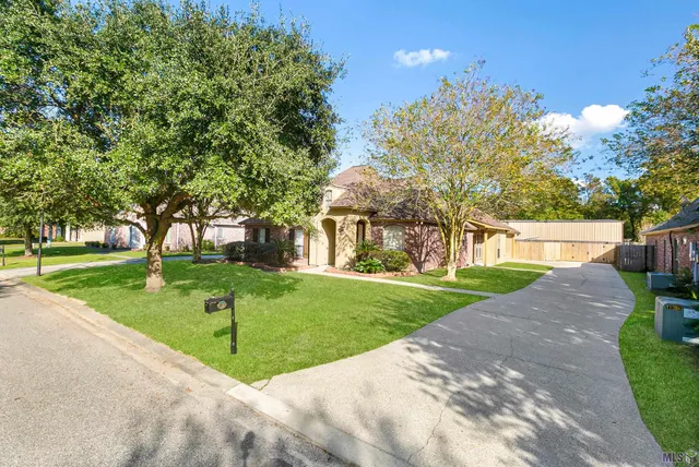 $369,000 | 12330 Oak Alley Drive, Geismar, LA 70734