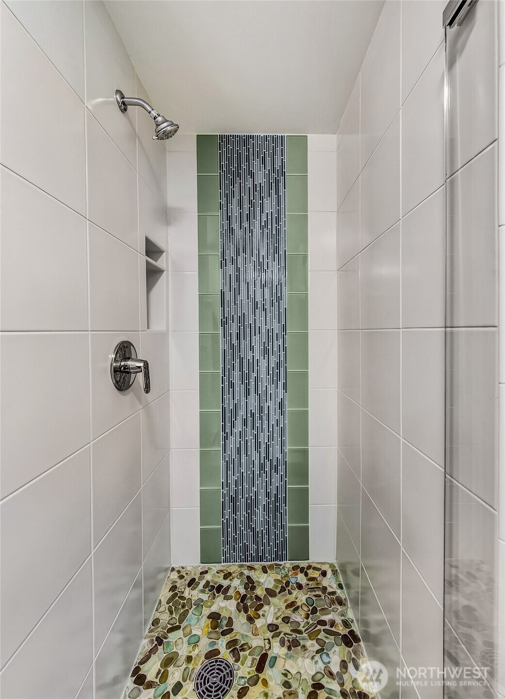 1301 Spring Street, Unit 14C Seattle, WA 98104 - Photo 14 of 38