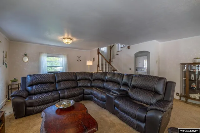 $319,900 | 1117 South Lincoln Street, Casper, WY 82601