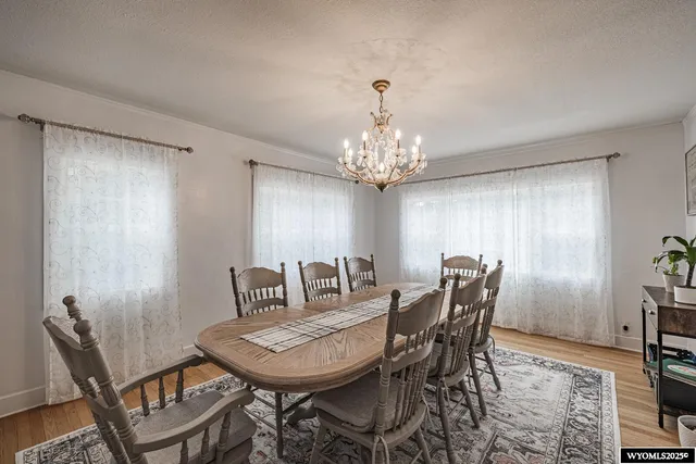 $319,900 | 1117 South Lincoln Street, Casper, WY 82601