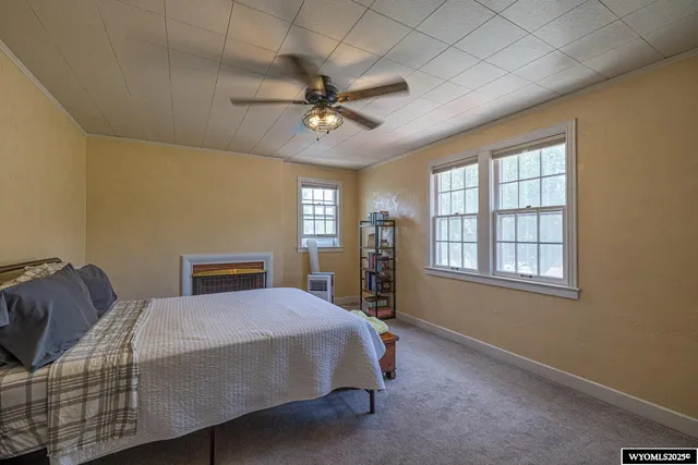 $319,900 | 1117 South Lincoln Street, Casper, WY 82601