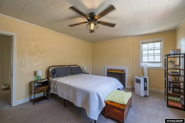 $319,900 | 1117 South Lincoln Street, Casper, WY 82601