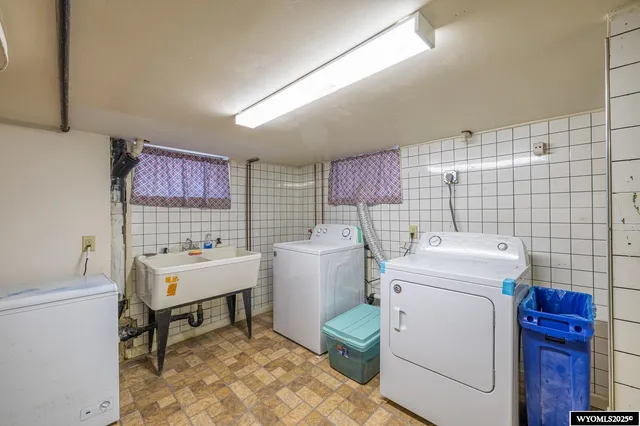 $319,900 | 1117 South Lincoln Street, Casper, WY 82601