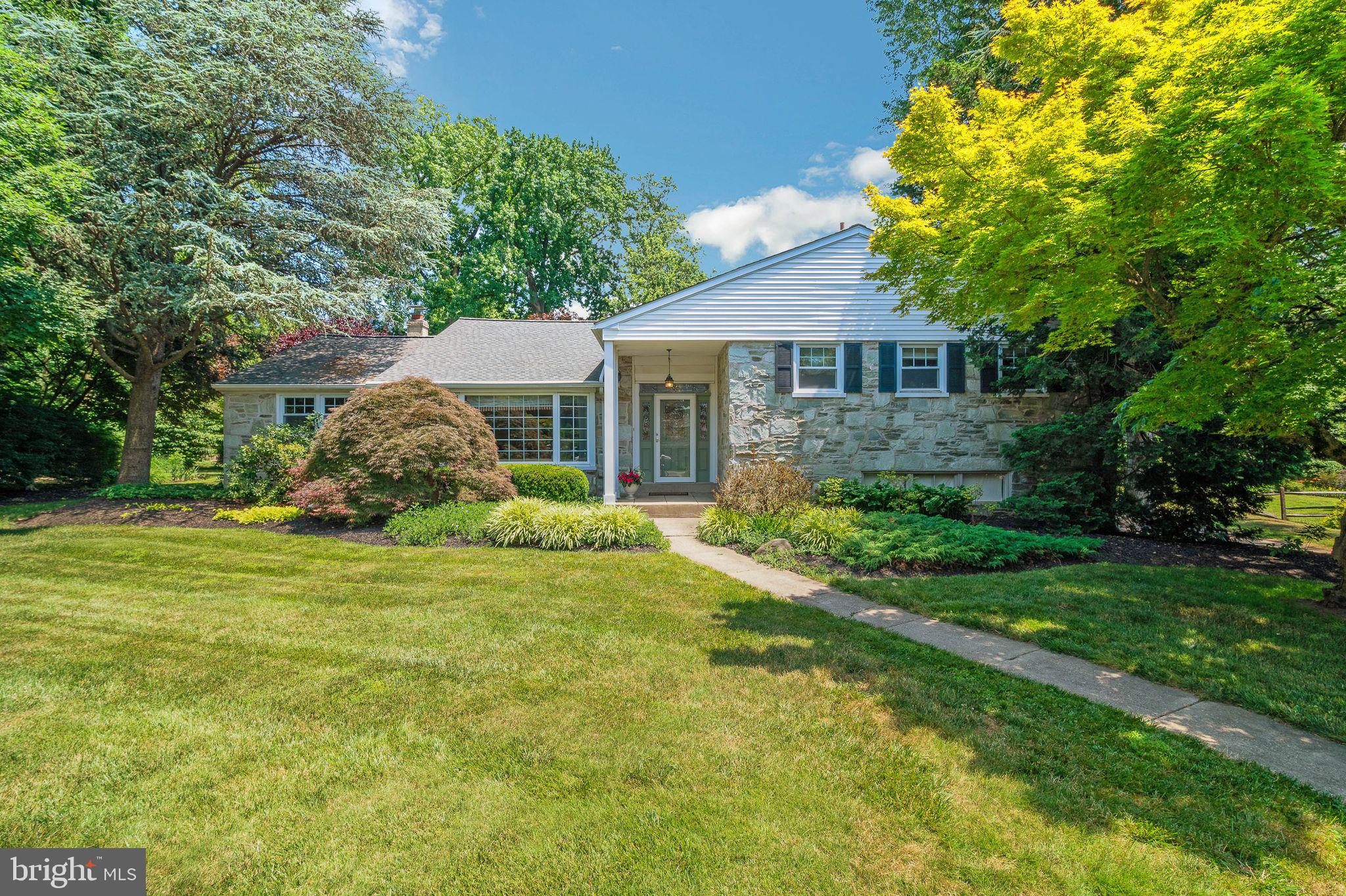 165 Woodpecker Road Jenkintown, PA 19046 - Photo 2 of 40 Front