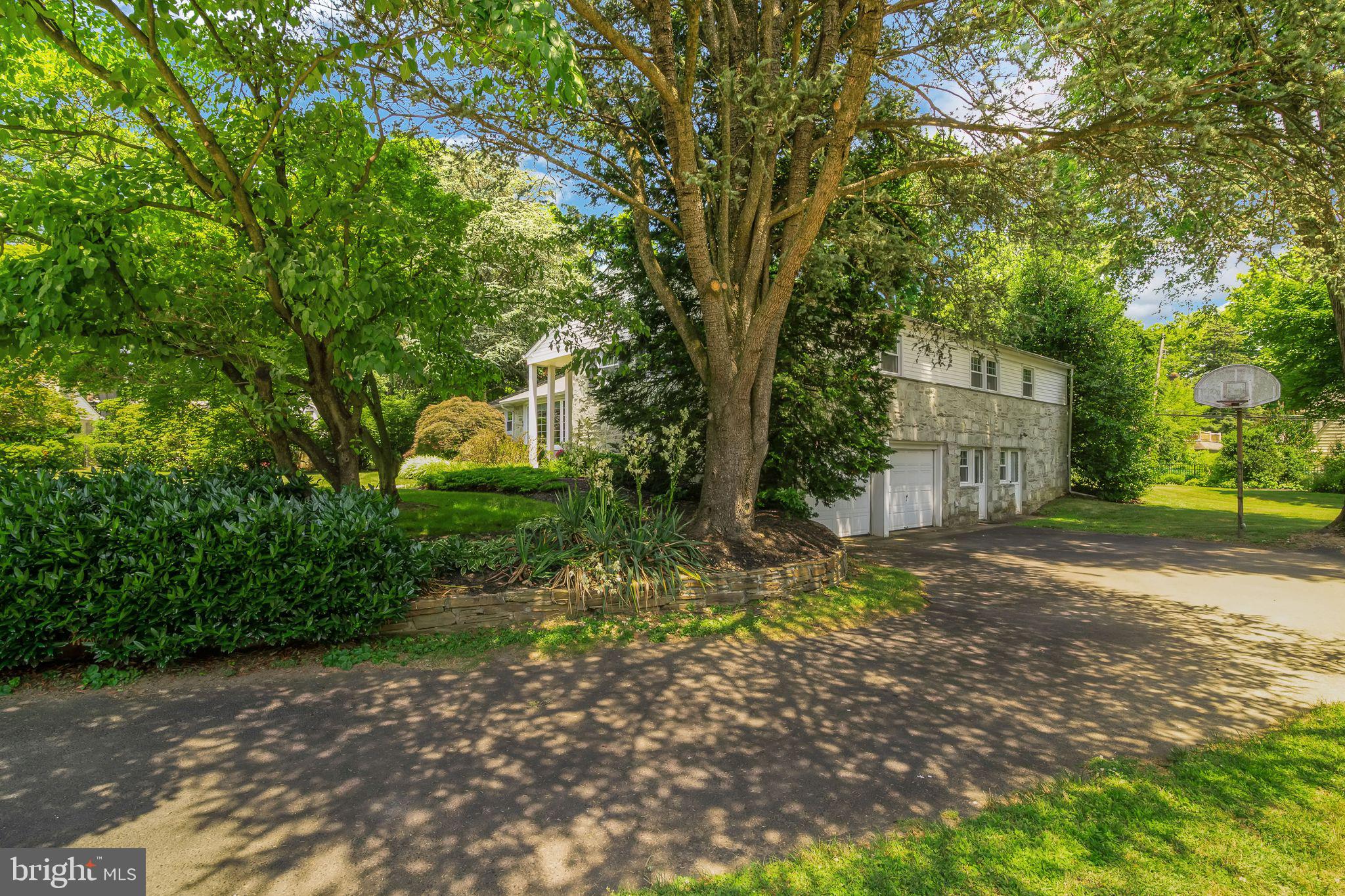 165 Woodpecker Road Jenkintown, PA 19046 - Photo 33 of 40 Driveway with 2 car garage
