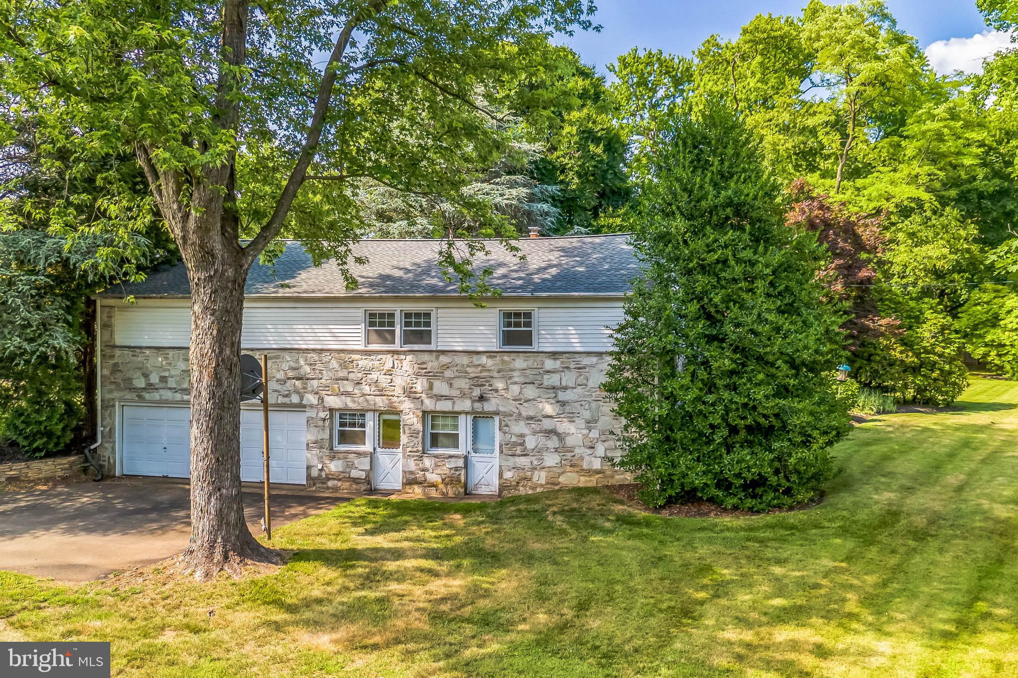 165 Woodpecker Road Jenkintown, PA 19046 - Photo 34 of 40 Rear of house