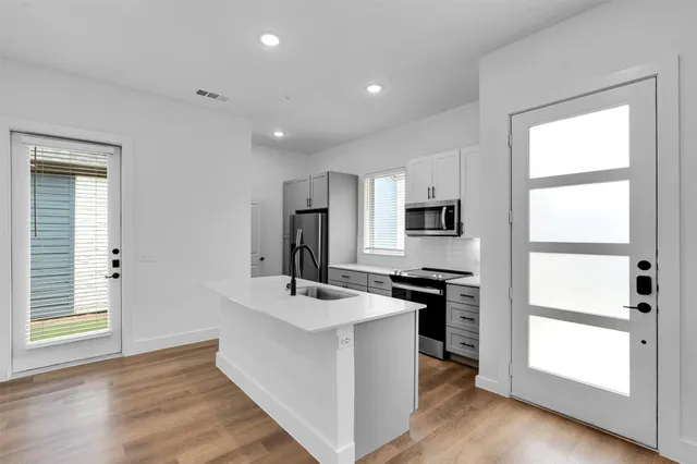 $1,996 | 1417 B Forward Drive, Little Elm, TX 75068