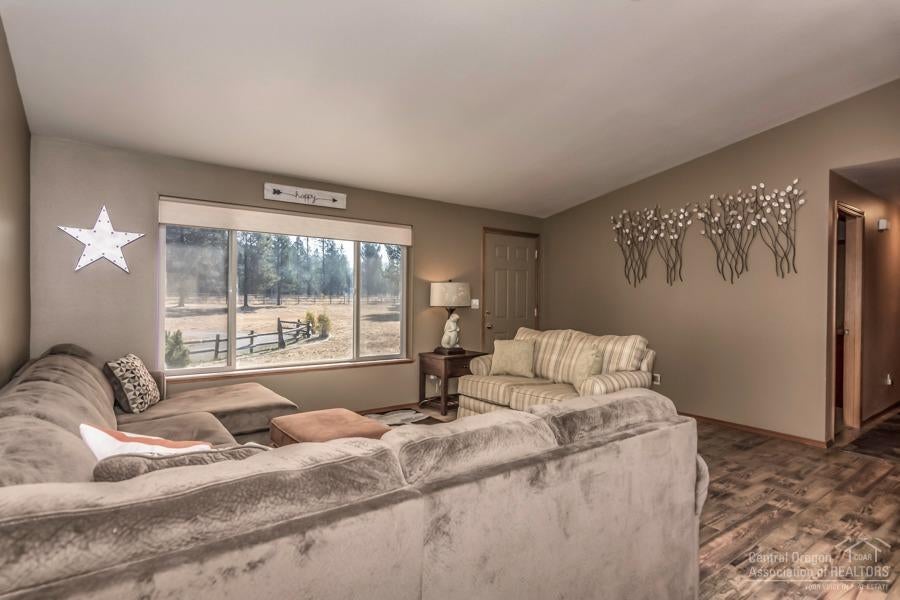 55117 Huntington Road Bend, OR 97707 - Photo 9 of 24 Additional Photo