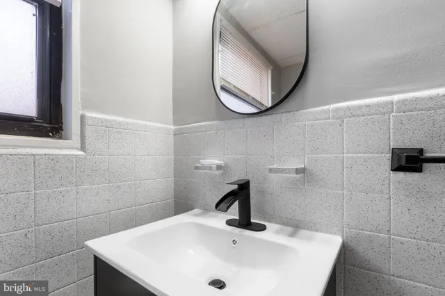 $1,375 | 131 Forest Avenue, Unit 7C, Ambler, PA 19002