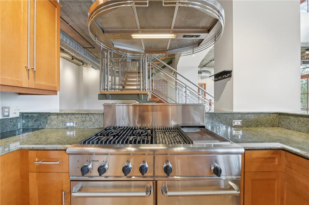 3235 Roswell Road Northeast, Unit 506 Atlanta, GA 30305 - Photo 10 of 34