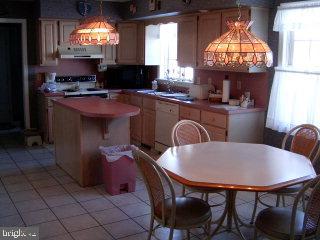 4 Bentley Lane Lititz, PA 17543 - Photo 4 of 7
