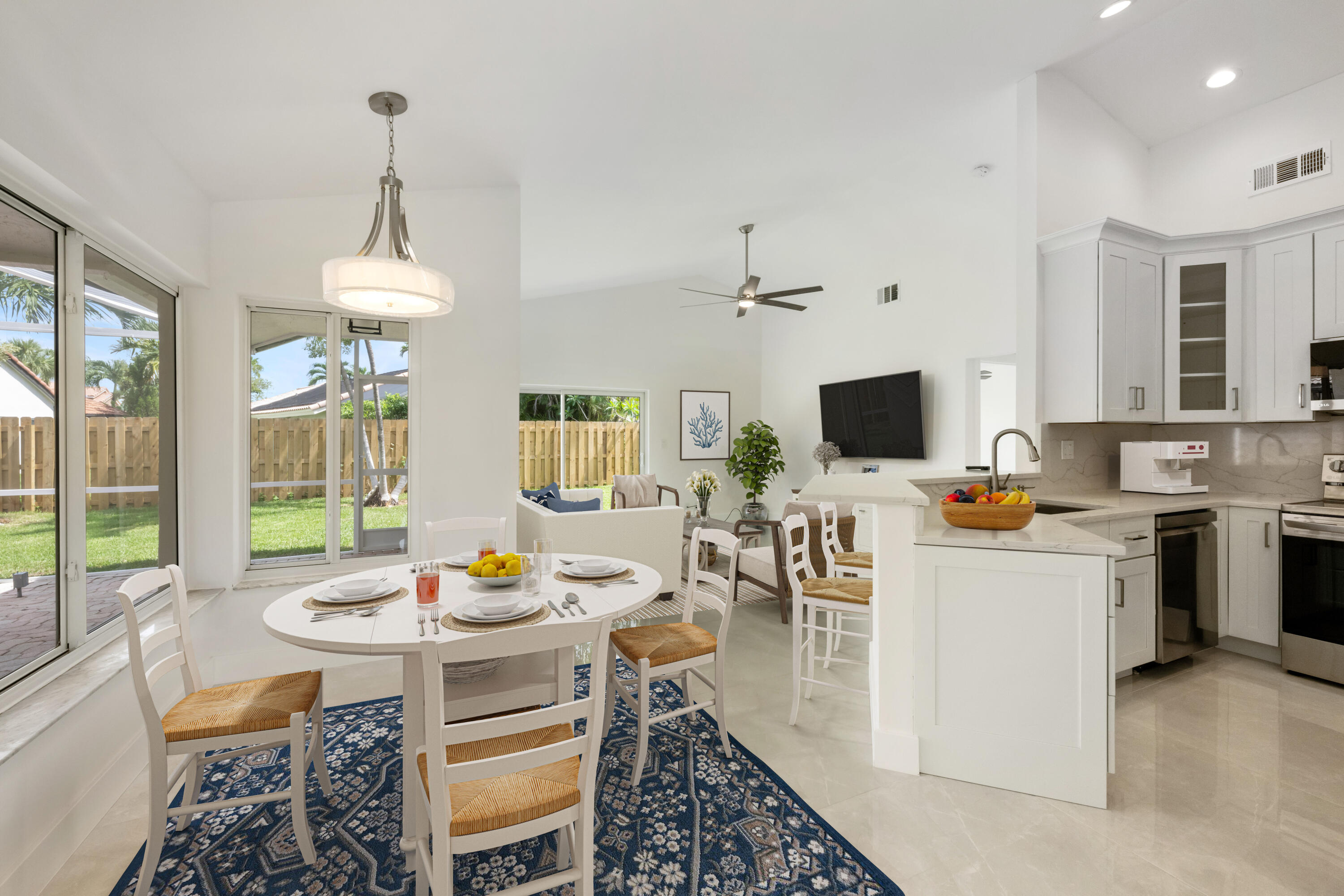 9585 Carousel Circle South Boca Raton, FL 33434 - Photo 17 of 49 Virtual 6