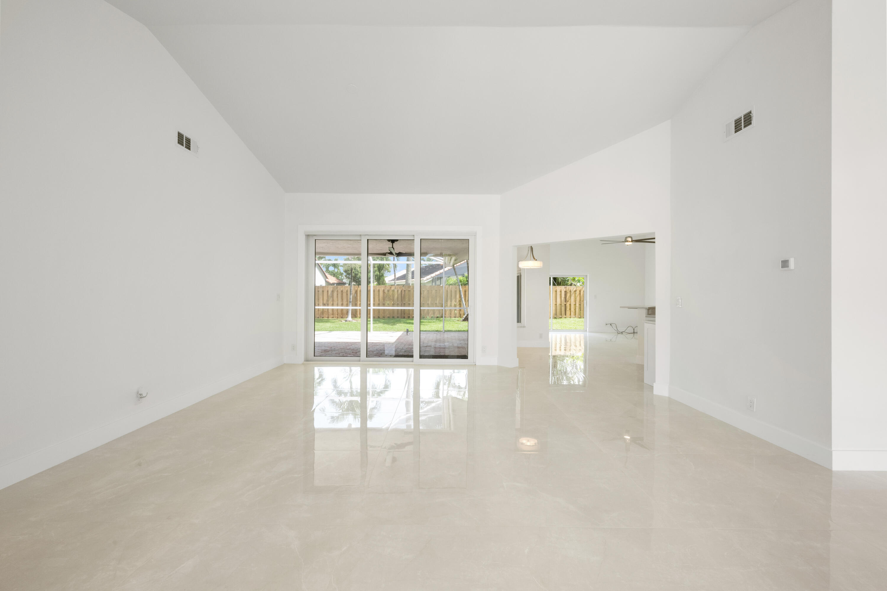 9585 Carousel Circle South Boca Raton, FL 33434 - Photo 6 of 49 Inside 1