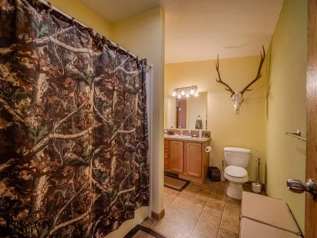 $220,000 | 468 King Street, Evansville, WY 82636