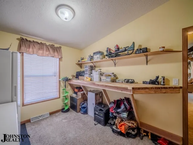 $220,000 | 468 King Street, Evansville, WY 82636