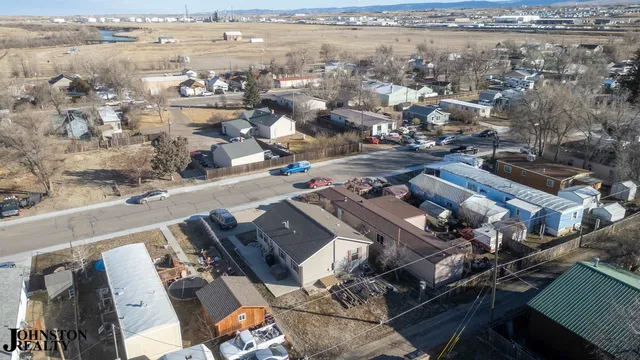 $220,000 | 468 King Street, Evansville, WY 82636