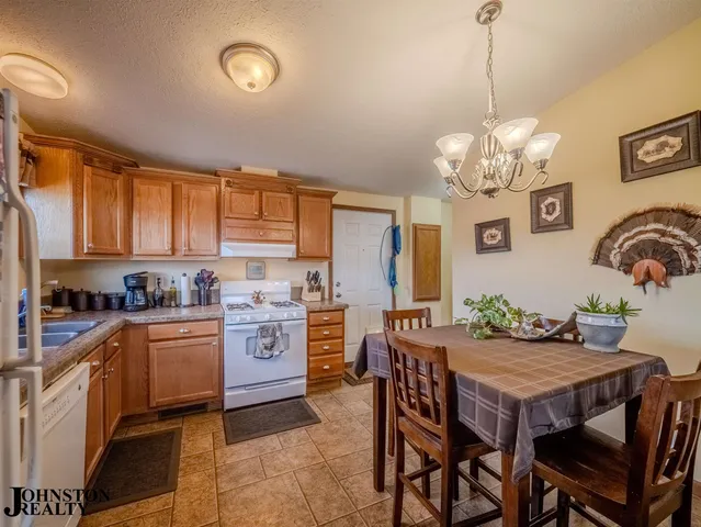 $220,000 | 468 King Street, Evansville, WY 82636