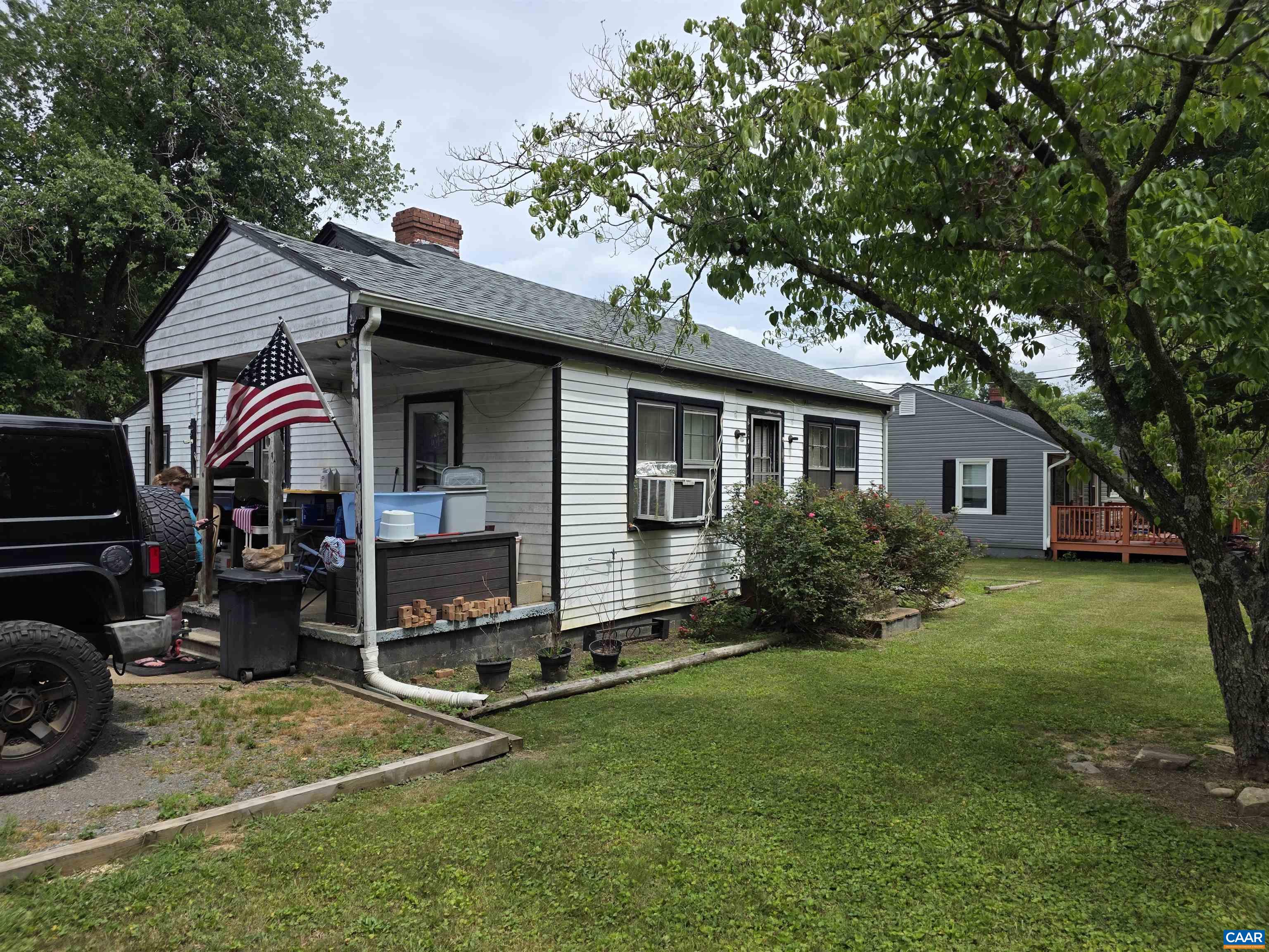 18235 Lahore Road Orange, VA 22960 - Photo 2 of 17