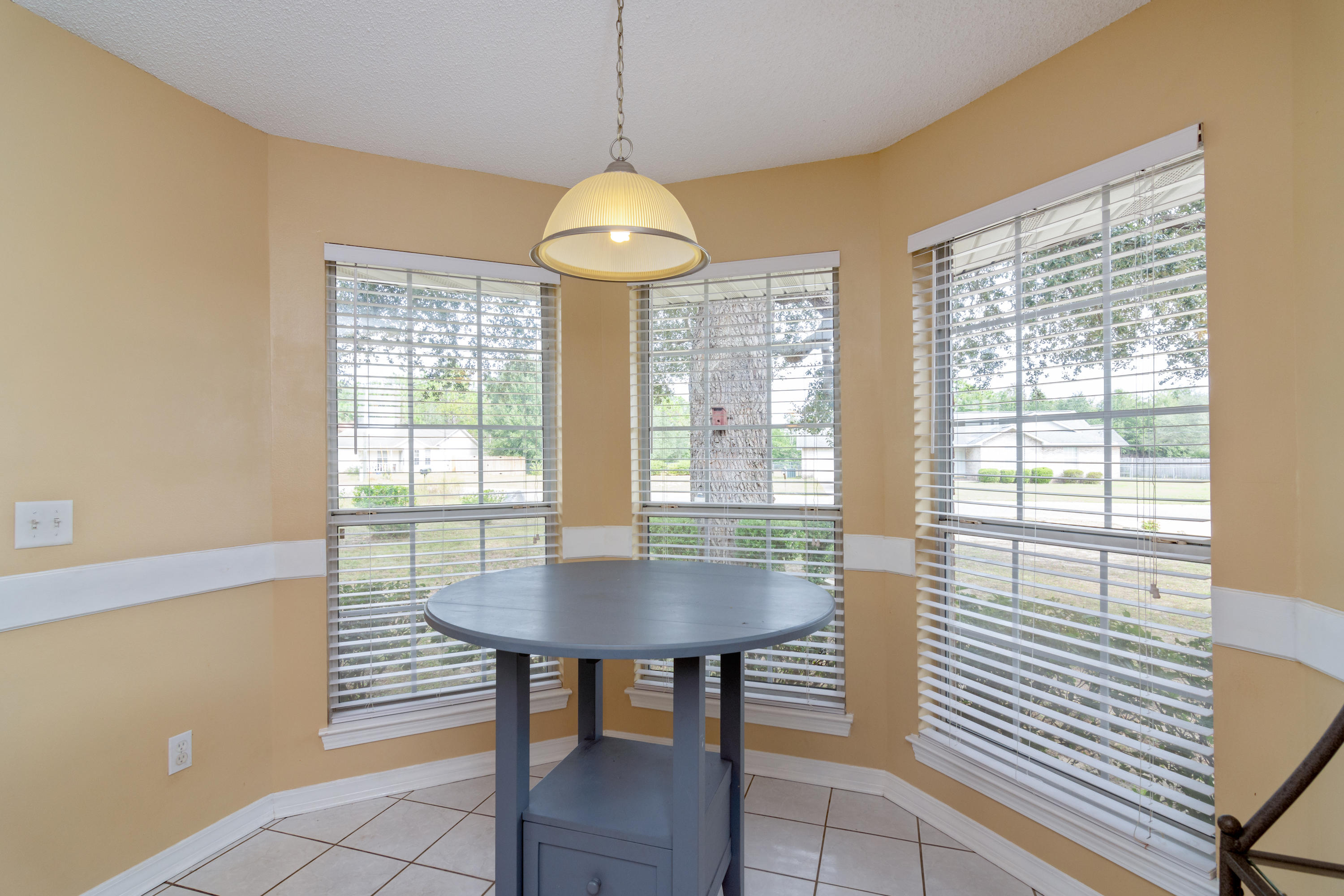 4811 Young Road Crestview, FL 32539 - Photo 13 of 21 Lovely Bay Window