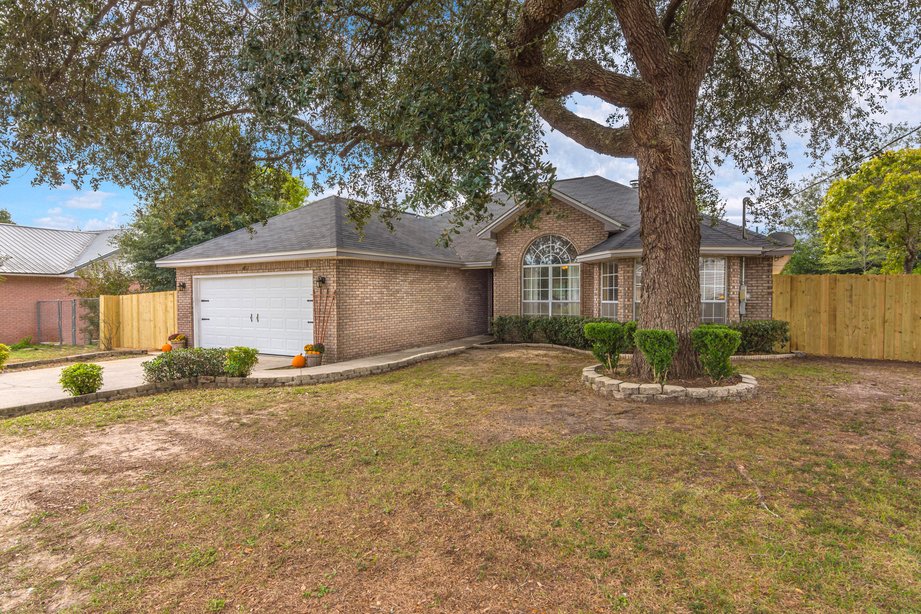 4811 Young Road Crestview, FL 32539 - Photo 2 of 21 4811 Young Rd Exterior-3