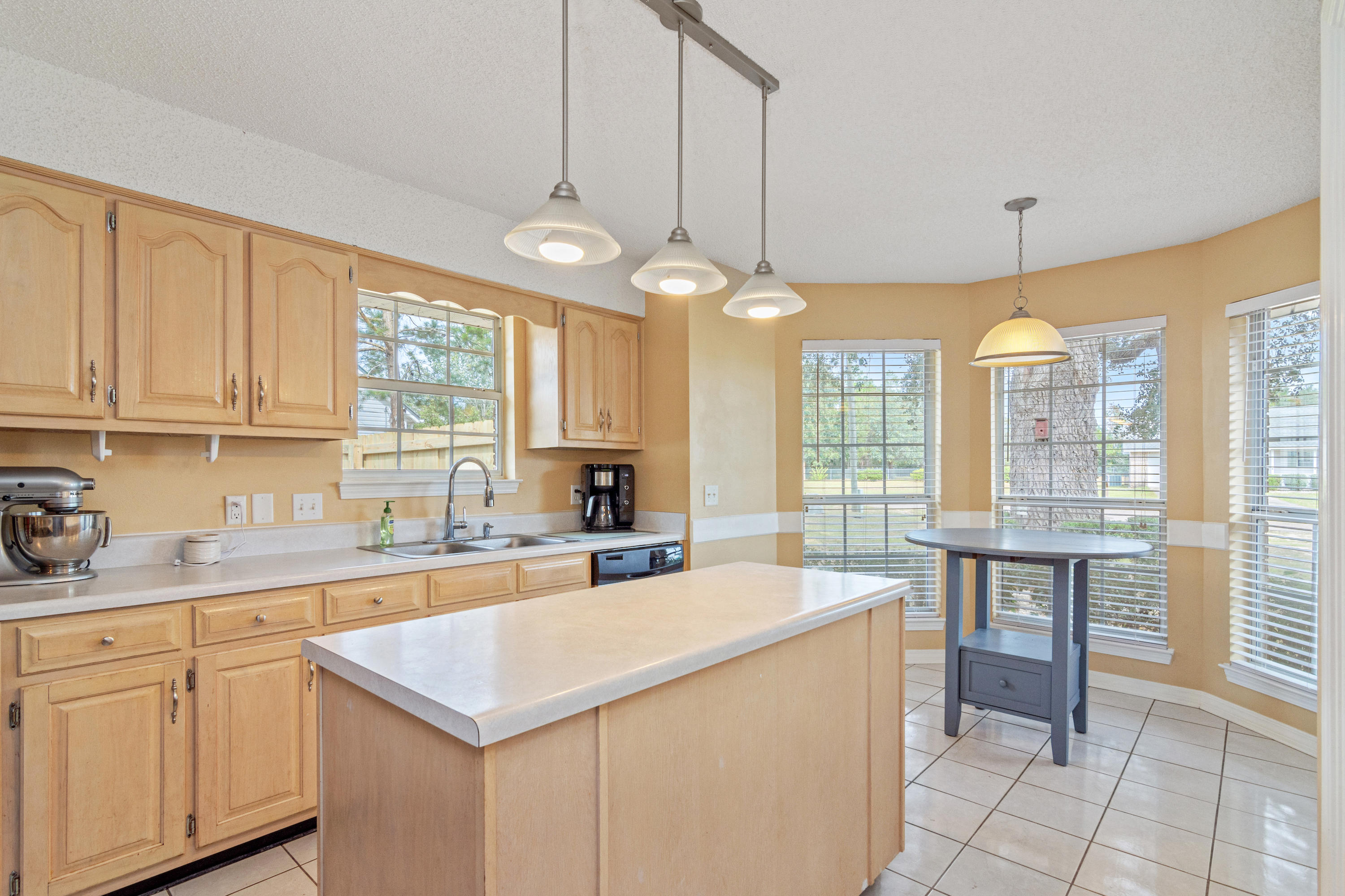 4811 Young Road Crestview, FL 32539 - Photo 10 of 21 Kitchen Island