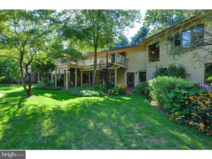 732 Hillview Road Malvern, PA 19355 - Photo 7 of 25 Exterior Back