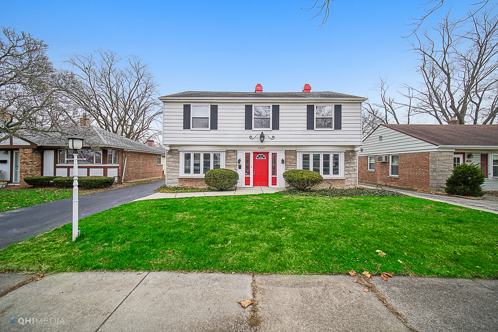 2529 Spruce Road Homewood, IL 60430 - Photo 9 of 27