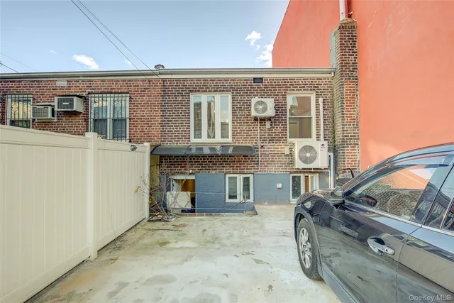 $1,099,000 | 25-22 45th Street | Astoria