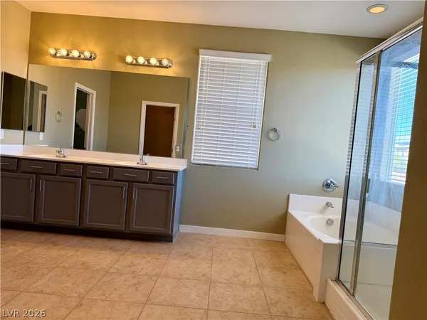 $2,605 | 7628 Schuders Avenue, Las Vegas, NV 89178