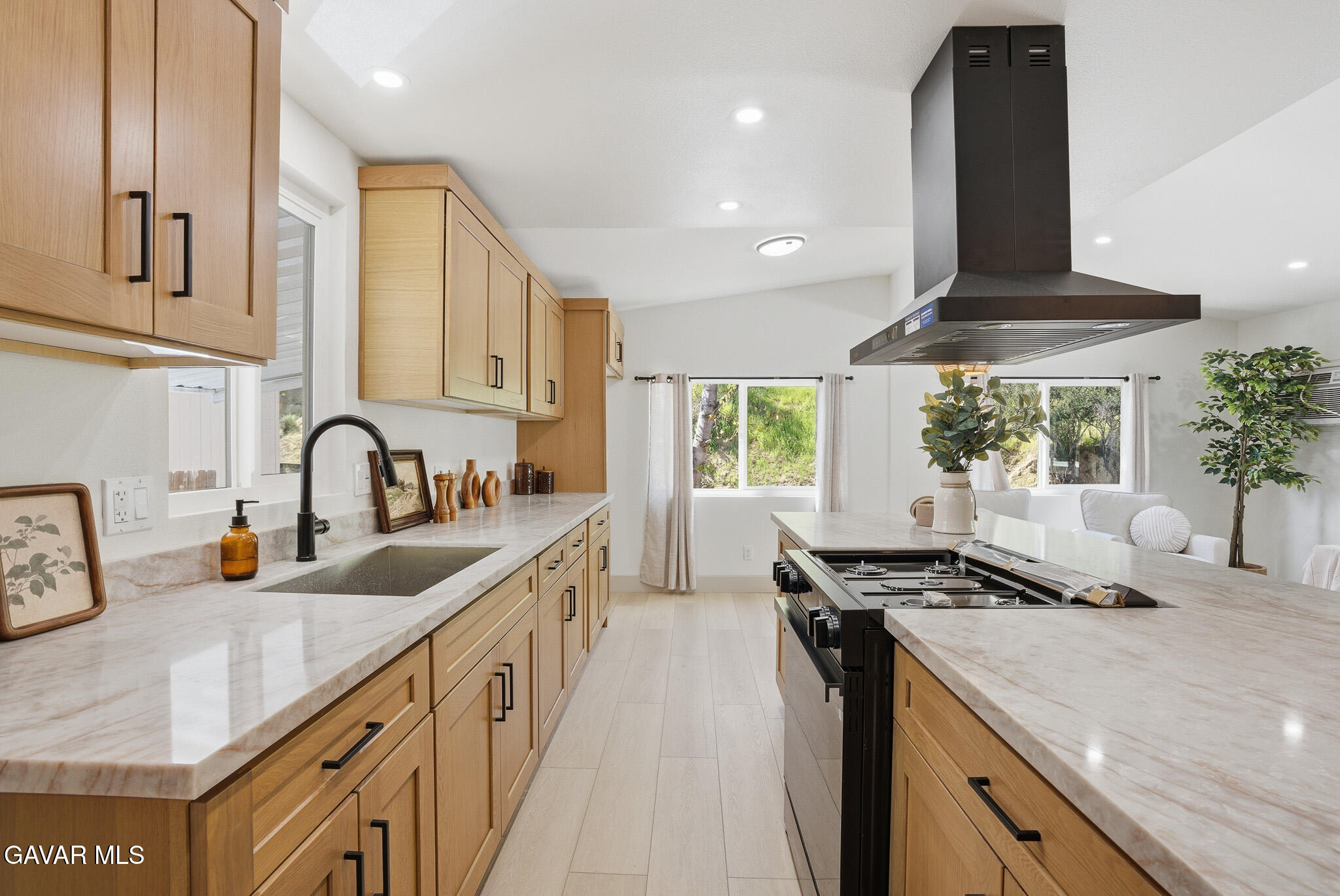 30000 Hasley Canyon Road Castaic, CA 91384 - Photo 5 of 34 _DSC8860