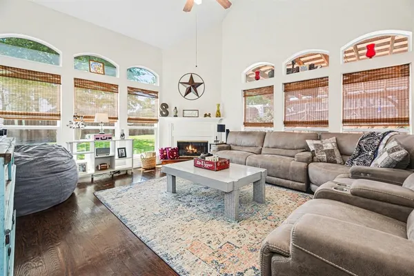 $579,000 | 477 Monterey Drive, Rockwall, TX 75087