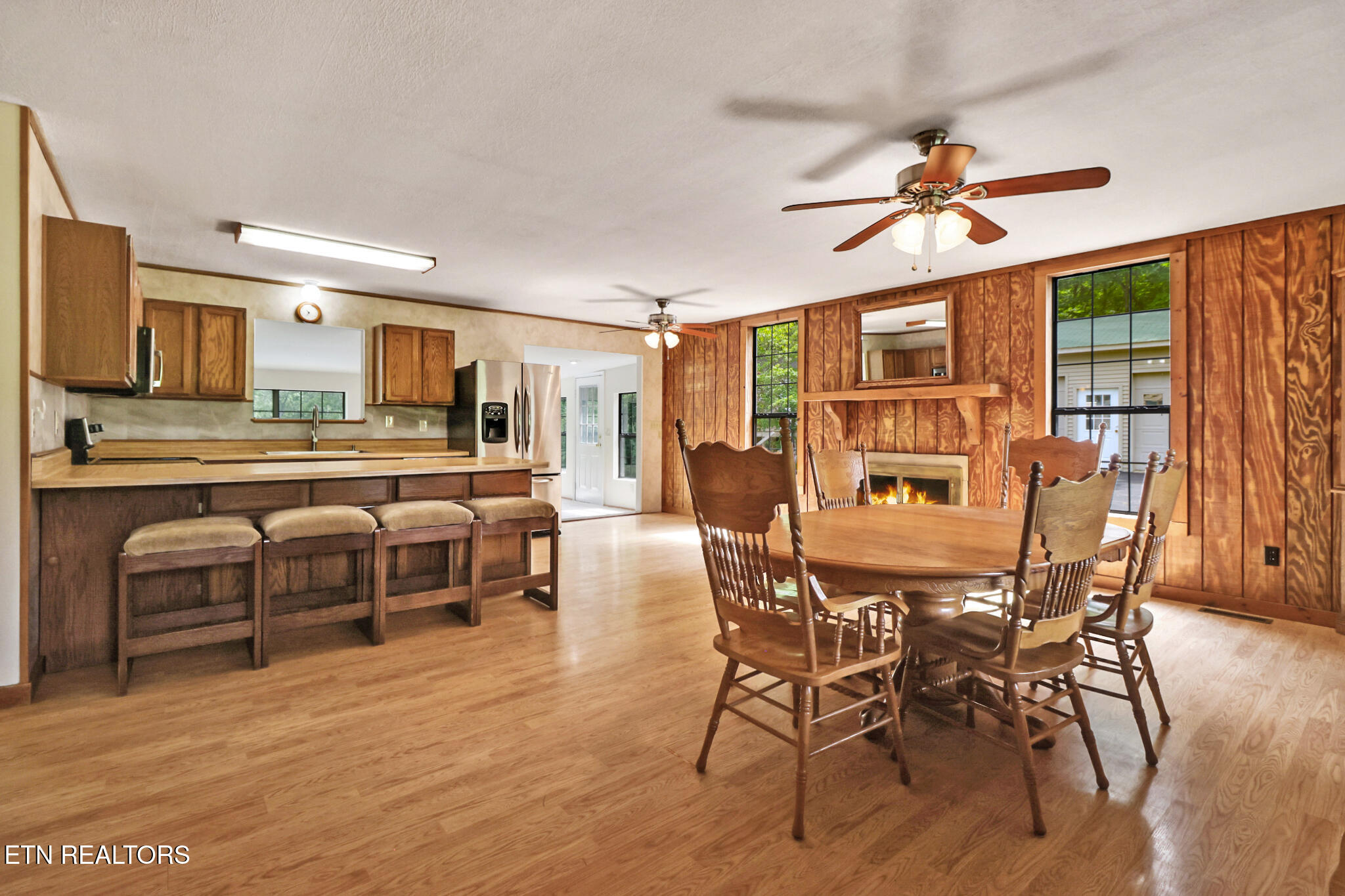 16501 Genesis Road Crossville, TN 38571 - Photo 23 of 60 Kitchen/dining