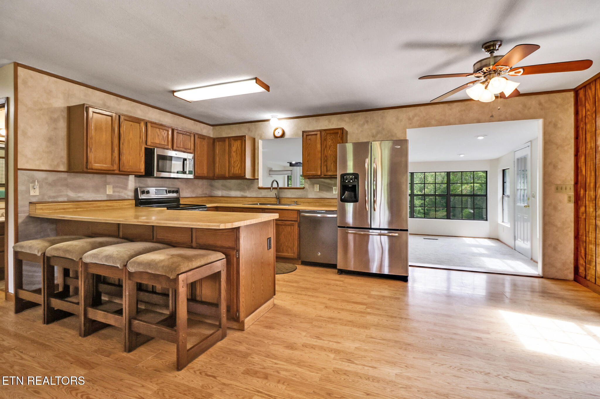 16501 Genesis Road Crossville, TN 38571 - Photo 26 of 60 kitchen
