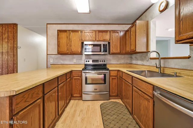 $550,000 | 16501 Genesis Road, Crossville, TN 38571