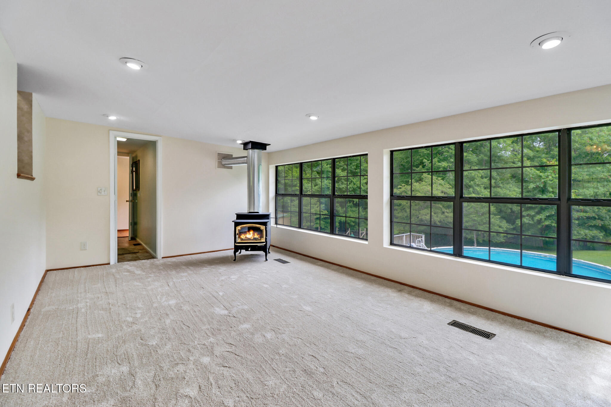 16501 Genesis Road Crossville, TN 38571 - Photo 28 of 60 sun room