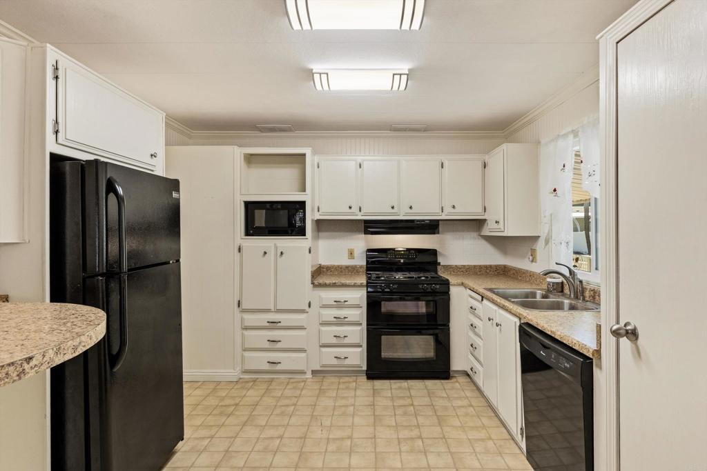 971 Borden Road, Unit 2 San Marcos, CA 92069 - Photo 11 of 42