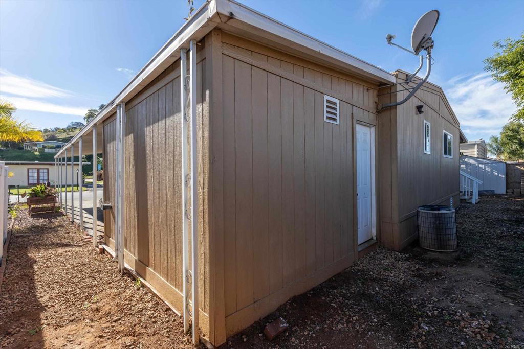 971 Borden Road, Unit 2 San Marcos, CA 92069 - Photo 36 of 42